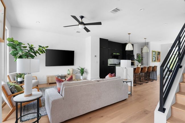 1B - 4022 Valley View Rd, Condo with 3 bedrooms, 4 bathrooms and 3 parking in Austin TX | Image 22