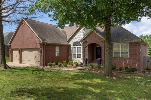 2023 N Bridgeport Dr, Fayetteville, AR, 72704-6732 | Card Image