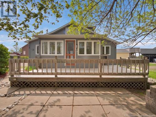 62 Westshore Dr, Pointe-Du-Chêne, NB, E4P5J9 | Card Image