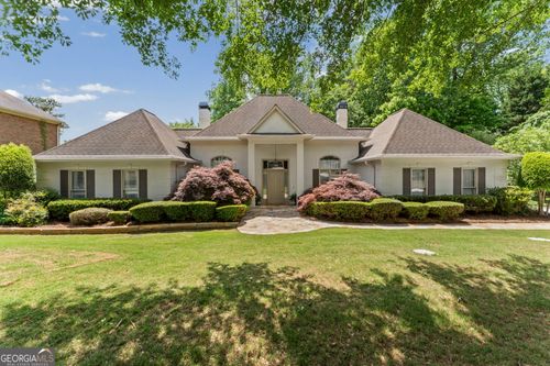 255 Northcrest Dr, Newnan, GA, 30265-2049 | Card Image