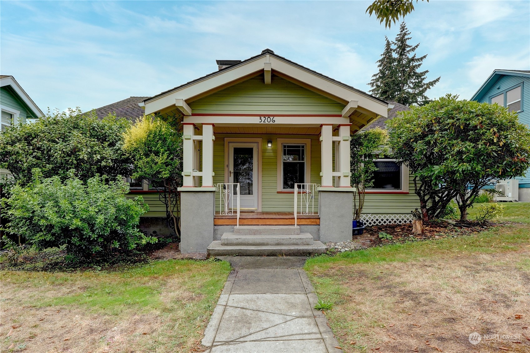8th St, Tacoma, WA 98406