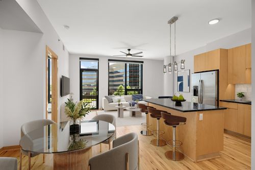 311-1240 S 2nd St, Minneapolis, MN, 55415-2609 | Card Image