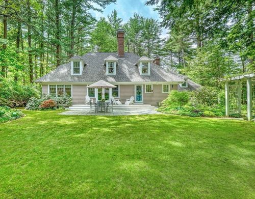 15 Blackburnian Rd, Lincoln, MA, 01773-4317 | Card Image