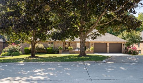 5115 S Castlewood Dr, Springfield, MO, 65804-7708 | Card Image
