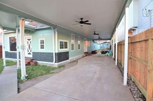 4808 Michaux St, Houston, TX, 77009-3627 | Card Image