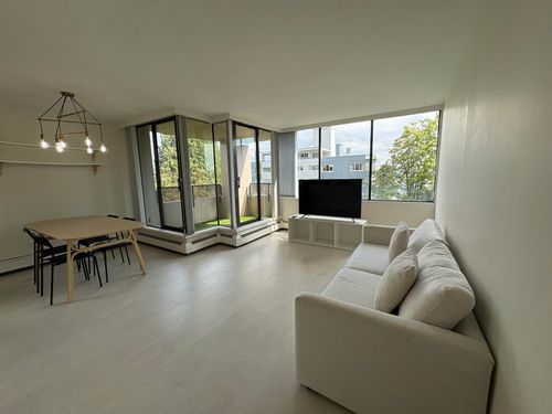 502-1737 Duchess Ave, West Vancouver, BC, V7V1P8 | Card Image