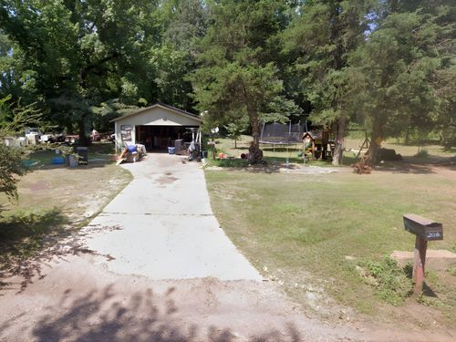206 County Road 3661, Queen City, TX, 75572-4384 | Card Image