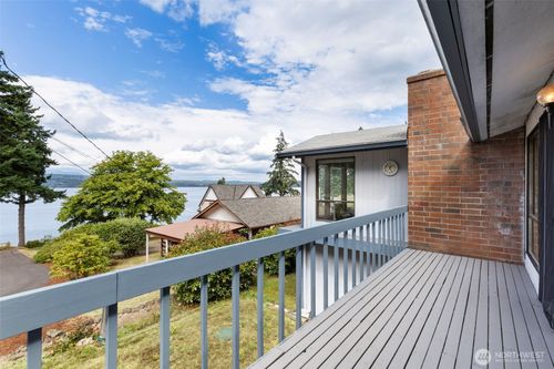 5046 Nw Lakeness Rd, Poulsbo, WA, 98370-9730 | Card Image