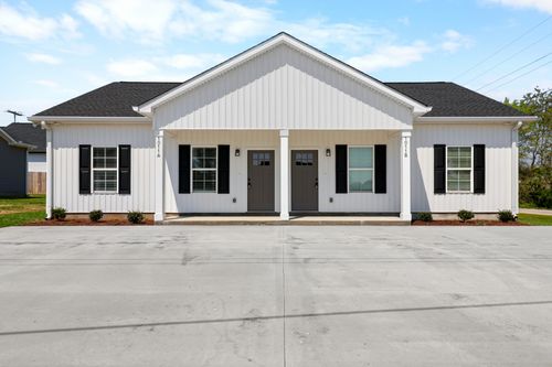 b-1011 Oak St, Portland, TN, 37148-4220 | Card Image