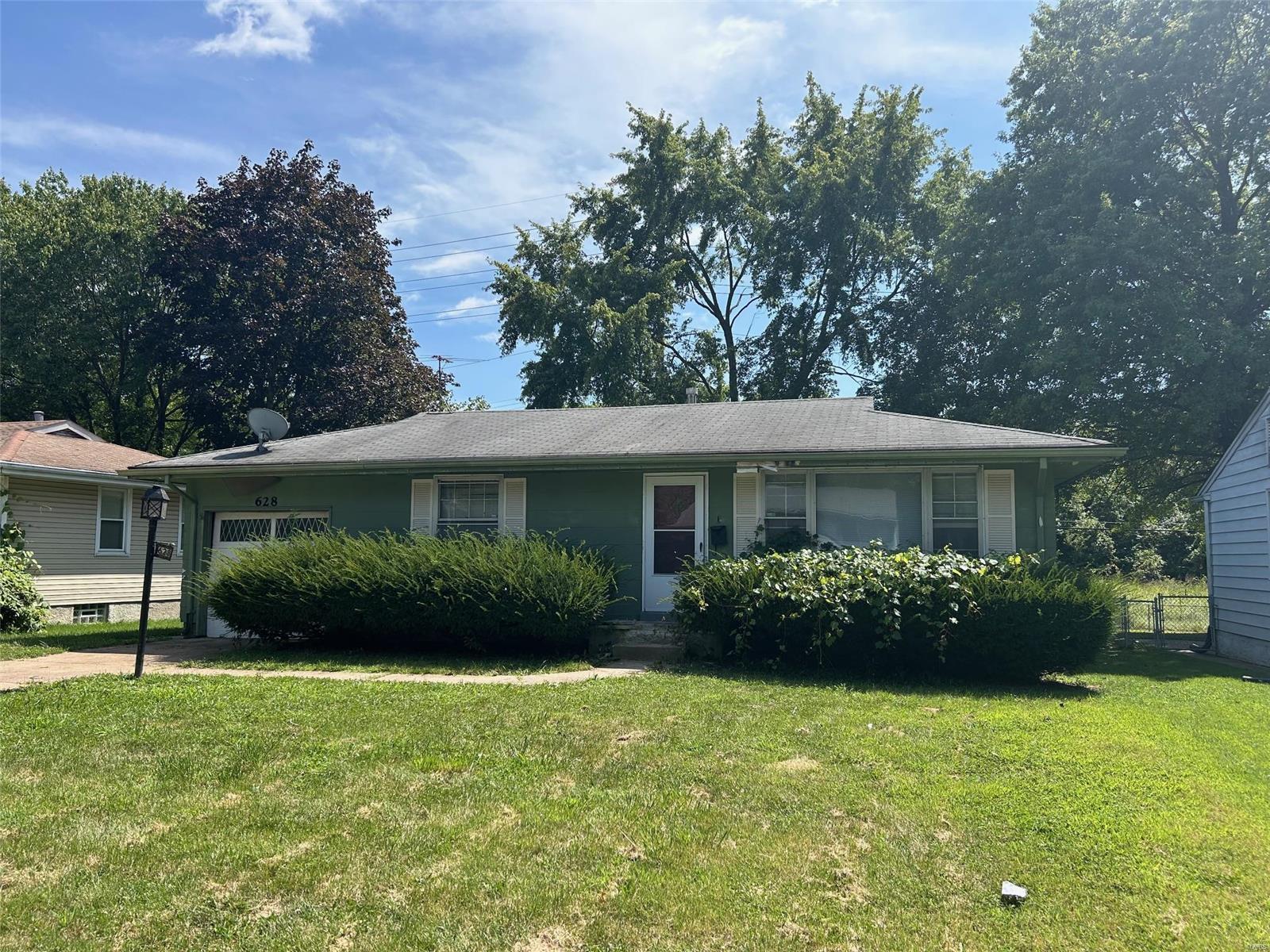Haddock Dr, Saint Louis, MO 63137