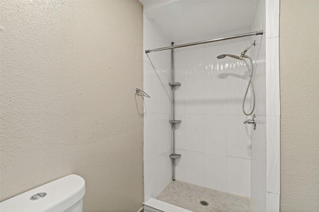 APT-501 - 9000 Bissonnet St, House attached with 2 bedrooms, 2 bathrooms and null parking in Houston TX | Image 15
