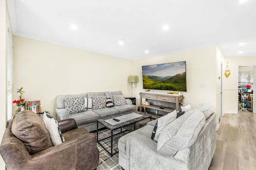 17-6478 121 St, Surrey, BC, V3W0Y5 | Card Image