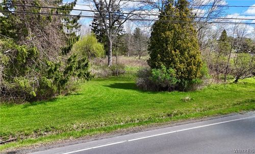 4876 William St, Lancaster, NY, 14086-3206 | Card Image