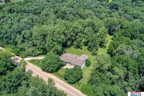 7386 Timber Creek Rd, Fort Calhoun, NE, 68023-5340 | Card Image