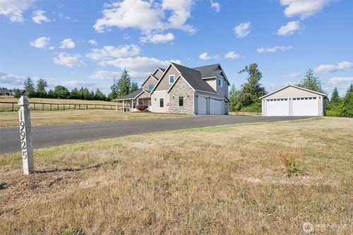 19925 Bear View Ln Sw, Rochester, WA, 98579-8122 | Card Image