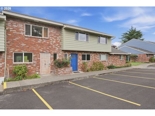 1304 Ne Hogan Dr, Gresham, OR, 97030-4134 | Card Image