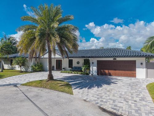 3711 Ne 28th Ave, Lighthouse Point, FL, 33064-8411 | Card Image