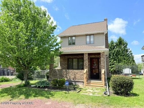 200 Haddock Rd, McAdoo, PA, 18237-3126 | Card Image