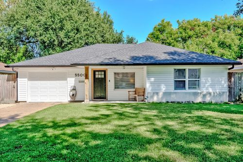 5500 Beaumont Ave, Groves, TX, 77619-5606 | Card Image