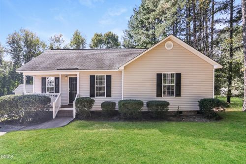 47 Spaniel Ln, Clayton, NC, 27520-5897 | Card Image