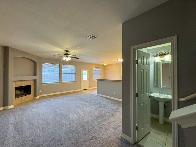 Living Room | Image 6