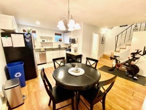 apt-1-14 Edgerly Pl, Boston, MA, 02116-5371 | Card Image