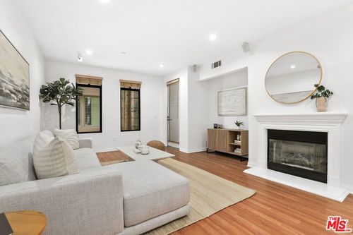 apt-105-5625 Crescent Park W, Playa Vista, CA, 90094-2082 | Card Image