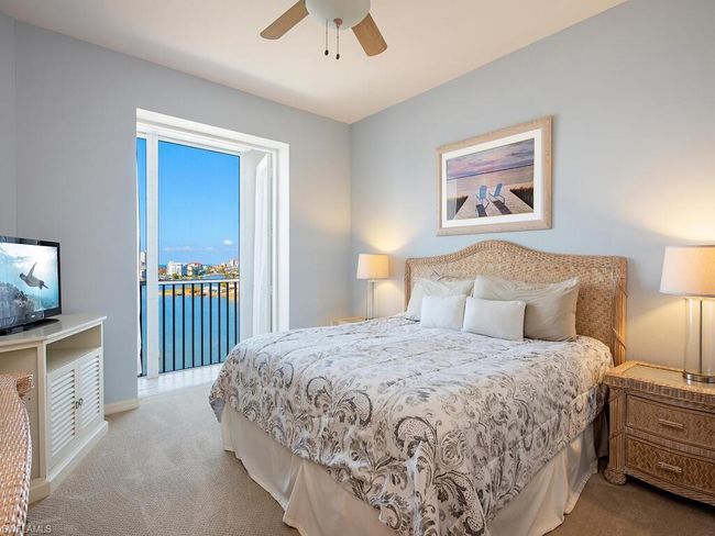 APT-806 - 400 Flagship Dr, Condo with 3 bedrooms, 3 bathrooms and 1 parking in NAPLES FL | Image 7