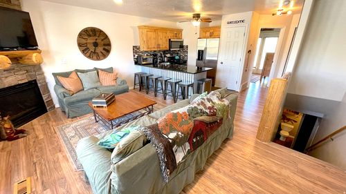 604-3612 N Huntsman Path, Eden, UT, 84310-6616 | Card Image