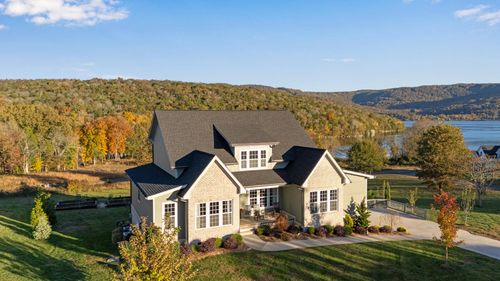 250 Spinnaker Dr, Jasper, TN, 37347-3051 | Card Image