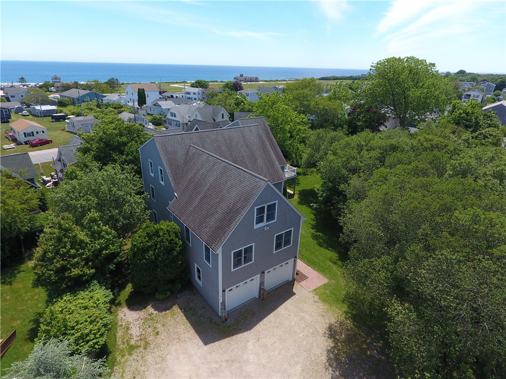 Glendale Rd, Narragansett, RI 02882