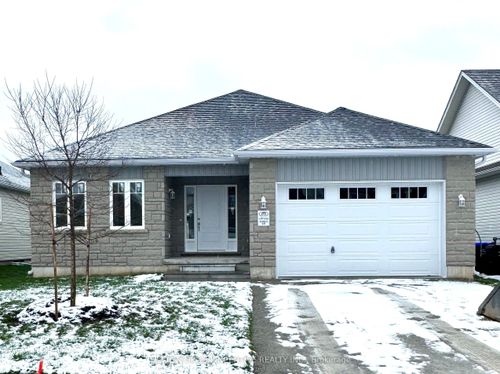 {{alt}} | Card Image