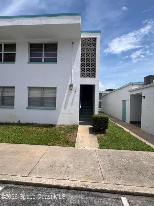 j2-8401 N Atlantic Ave, Cape Canaveral, FL, 32920-3538 | Card Image