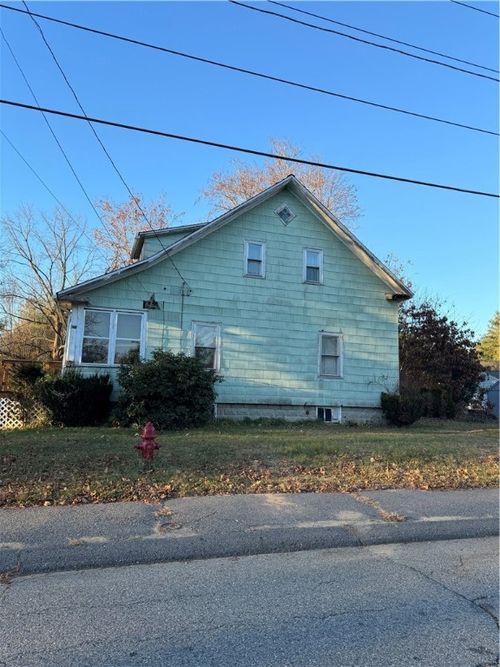 100 Pine Grove Ave, Bellingham, MA, 02019-2138 | Card Image