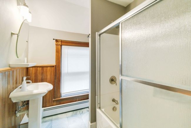 20 Edward St, House other with 8 bedrooms, 8 bathrooms and 7 parking in Worcester MA | Image 39