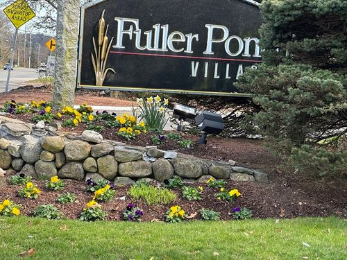 6-6 Greystone Dr, Middleton, MA, 01949-2371 | Card Image