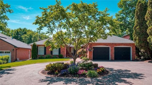 258 Shoreacres Rd, Burlington, ON, L7L2H4 | Card Image