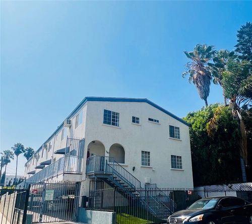 1143 Wilcox Pl, LOS ANGELES, CA, 90038-1453 | Card Image