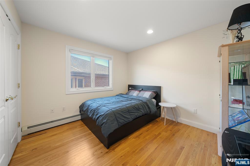 Residential in Palisades Park 4