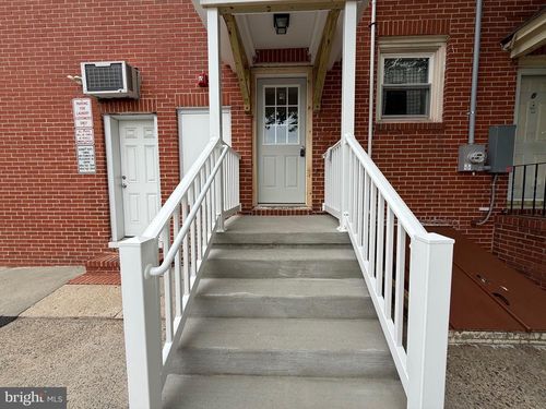 4-196 N Broadway, PENNSVILLE, NJ, 08070-1421 | Card Image