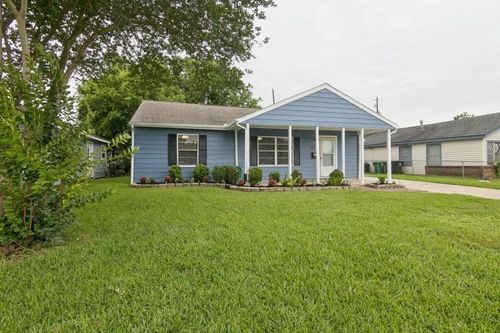 1435 Ogilvie St, Houston, TX, 77017-4017 | Card Image