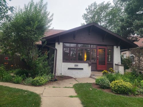 607 N Raynor Ave, Joliet, IL, 60435-6027 | Card Image