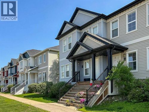 300 Sparrow Hawk Dr, Fort Mcmurray, AB, T9K0Y6 | Card Image