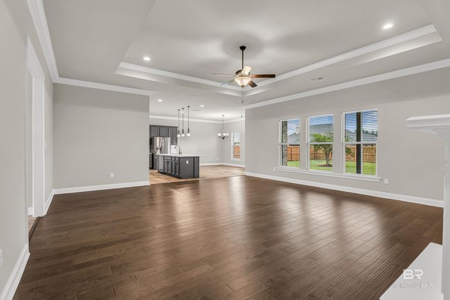 Open Floor Plan | Image 7
