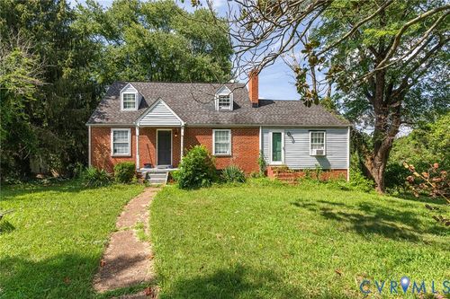 7402 Antique Ln, Mechanicsville, VA, 23116-3854 | Card Image