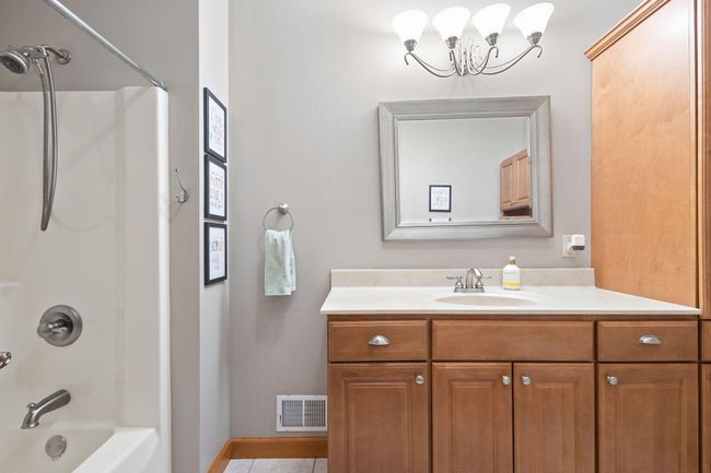 Guest Bath | Image 23