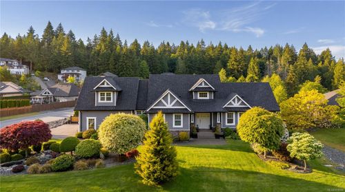 946 Gillespie Pl, Mill Bay, BC, V8H1H6 | Card Image