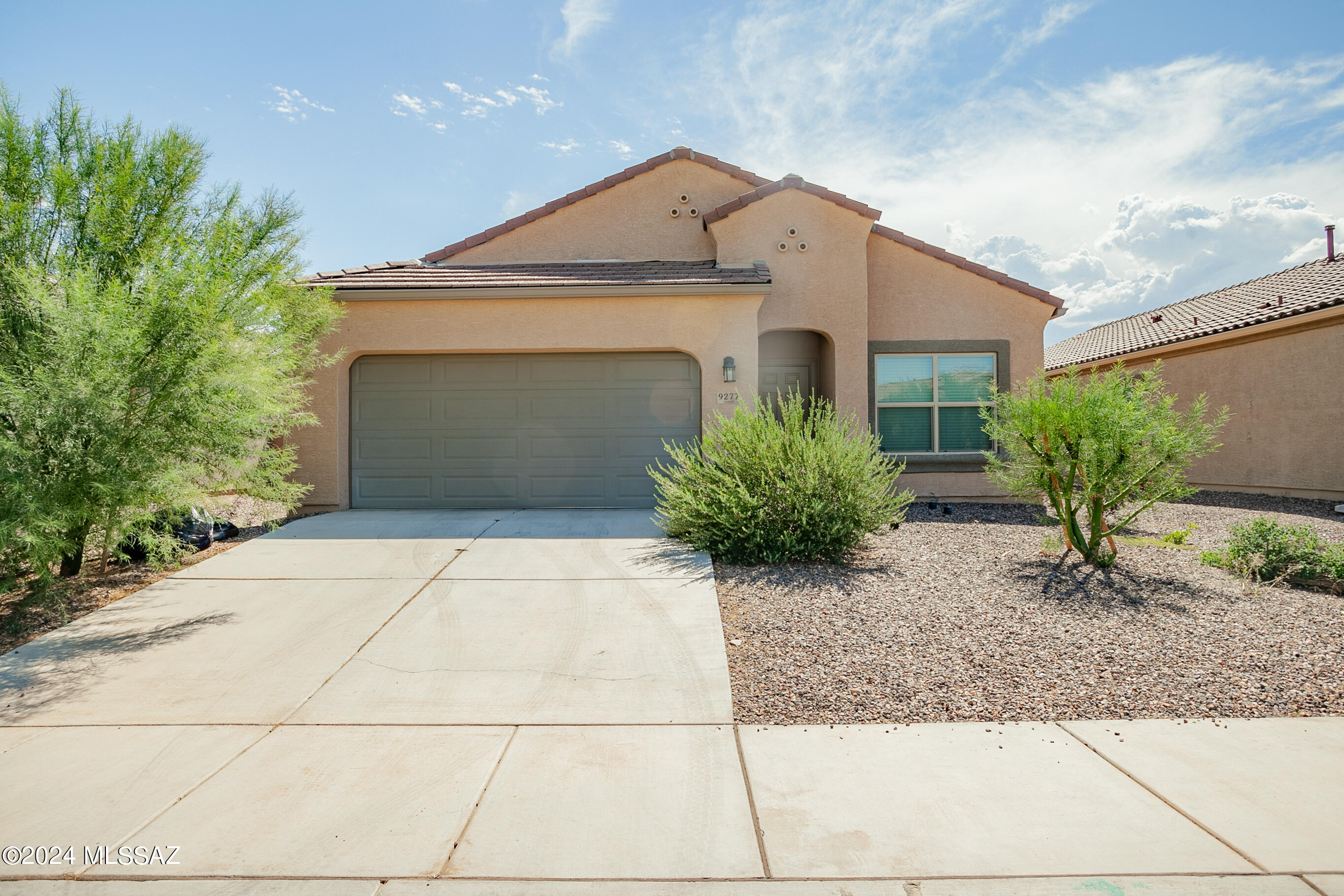 Creosote Rain Dr, Marana, AZ 85653