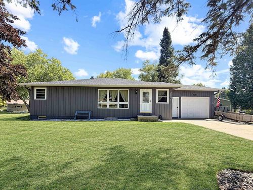 2201 S Wallonnie Drive, Marshfield, WI, 54449 | Card Image