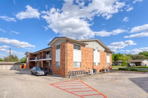 8-201 W Silver Sands Drive, San Antonio, TX, 78216 | Card Image